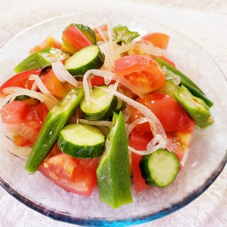 夏野菜のサラダ